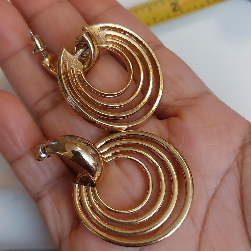 Vintage Dangling Concentric Circles Knocker Style Gold Tone Clip On Earrings - Picture 5 of 5